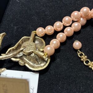 Heidi Das Necklace new with box